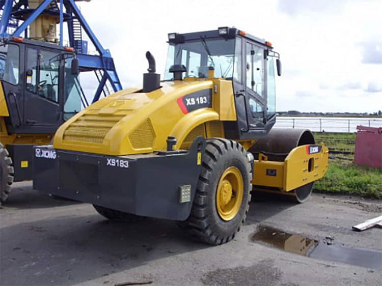 XCMG 18 ton hydraulic roller compactor XS183 for sale